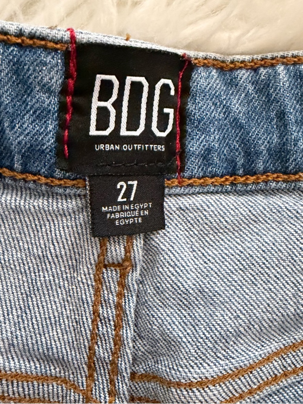 BDG Light Wash High-Rise Rolled Hem Denim Shorts - Picture 5 of 8